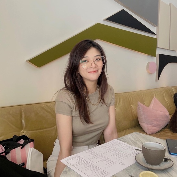 Meet your Posher, Zhi hui - Picture 1 of 1